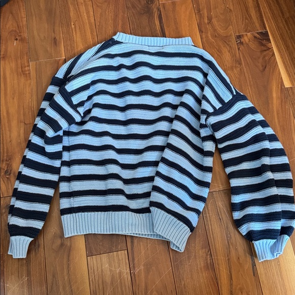 Edikted Aerin Oversized Sweater - Picture 7 of 8